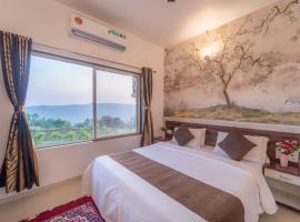 Hill View Bungalow ,Mahabaleshwar, hotel con alberca en Mahabaleshwar