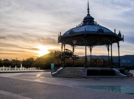 Appartement au coeur de Valence 32, hotel i Valence