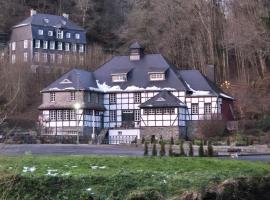 Villa Rur: Monschau şehrinde bir otel