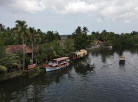 The Lake Paradise Boutique Resort, hotell i Alleppey