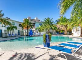 Siesta Key Beach Resort and Suites, וילה בסרסוטה