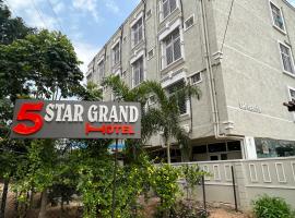 Hotel 5 star grand, hotel v destinaci Shamshabad