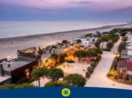 Club del Sole Pini Beach Village, campingplads i Punta Marina