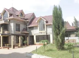 Eshborns House - Near JKIA