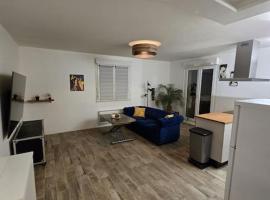 Appartement parking gratuit, hotel u gradu 'Illkirch-Graffenstaden'