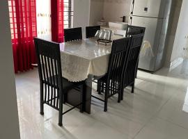 Homestay in Chittagong, Raufabad Residential Area, hotel en Chittagong