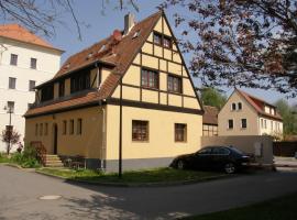 Hotel Pension zu Dresden Altpieschen, hotell i Dresden