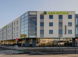 B&B HOTEL Maubeuge Gare, готель у місті Мобеж