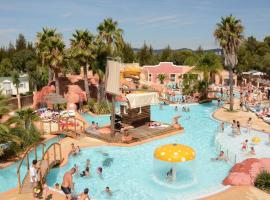 Camping Les Palmiers, hotell i Hyères