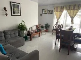 Apartamento tipo familiar