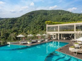 The Golden Crown Hotel, hotel di Kandy