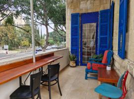 Hostel Roks, hotel in Haifa