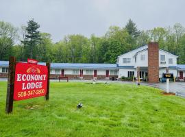 Economy Lodge 682 Main St Sturbridge, motel em Sturbridge