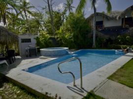 VillasMana PlayaBonita LasTerrenas NearBeach-WiFi-BBQ-Ac-Pool วิลลาในลาสแตร์เรนาส