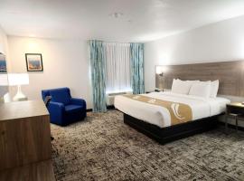 Quality Inn & Suites Denver International Airport, hotel di Denver