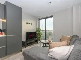 Superior 1 Bed Apartment By Leeds Train Staiton