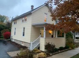 Two Bedroom Home in Downtown Naperville