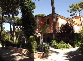 Hotel Boccaccio-free parking-