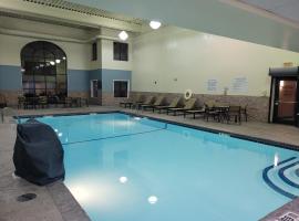 Holiday Inn Express & Suites Buffalo Airport by IHG, hotel a Cheektowaga