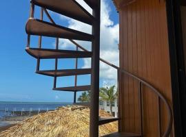 Beach View Room Dormitory Room Barnacle bed and breakfast, Hotel in Big Pine Key