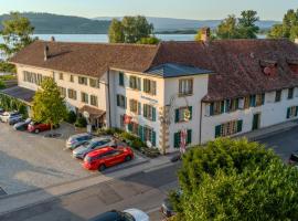 Hotel Bad Murtensee โรงแรมในมัวร์เทิน