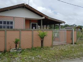 Recanto das borboletas, hotel en Matinhos