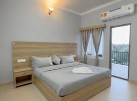 Holiday village - Preminum rooms in Coorg, hotel in Kushālnagar