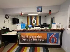 Motel 6-Fort Wayne, IN