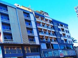 Comfortable Rental Apartments In Bahria Town, hotel sa Rawalpindi