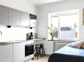 Cozy City Central Apartment with Excellent Location - Hosted by 2ndhomes