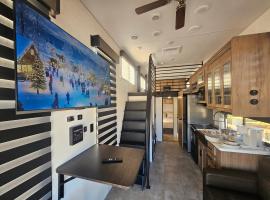 Sun Tinyhouse C, hotel u gradu 'Pahrump'