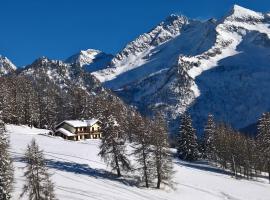 Le Coin des Mélèzes - NATURE, TREK & SKI、ブリュソンのホテル