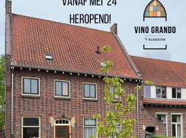 Vino Grando 't Klooster, bed and breakfast en Odiliapeel