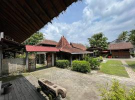 Saka Homestay Boutique & Cafe, hotel di Borobudur