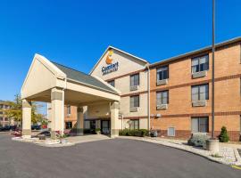 Comfort Inn & Suites near Tinley Park Amphitheater, hotel v destinácii Tinley Park