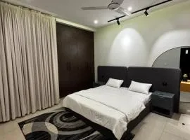 1 BHK Modern Apartment Self-Checkin