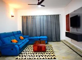 Entire 3BHK Duplex Villa Golf Course Road