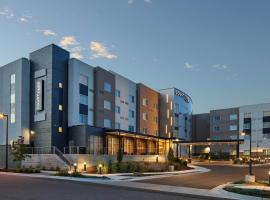 Courtyard Denver Aurora, hotel en Aurora