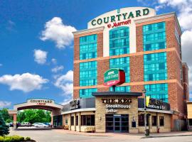 Courtyard by Marriott Niagara Falls, hotell i Niagara Falls