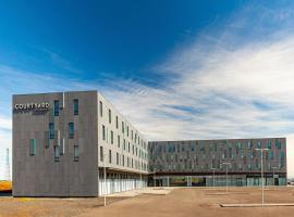 Courtyard by Marriott Reykjavik Keflavik Airport, hotel in Keflavík