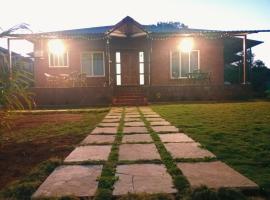 3BHK Browne Villa By Holiday Villass Mahabaleshwar, hotel a Mahabaleshwar