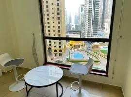 JBR WALK - Master Bed Room Separate facilities near TRAM