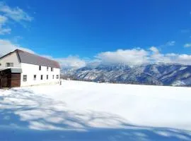 Hakuba Norikura Wakaguri Guesthouse