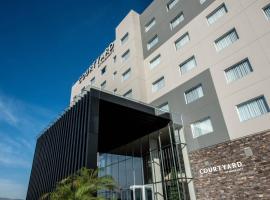 Courtyard by Marriott San Luis Potosi, Los Lagos: San Luis Potosí'de bir otel