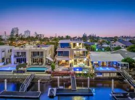 3 m Luxury Waterfront Villa in Paradise Pets Welcome