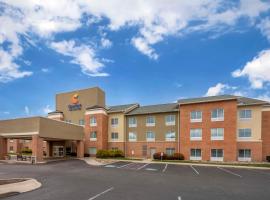 Comfort Inn & Suites Akron South, hotel in Akron