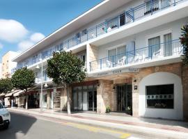 Hotel Marblau Tossa, hotel na plaži u gradu Tosa de Mar