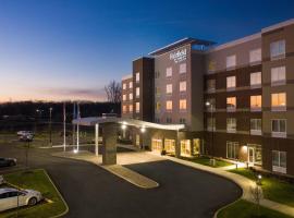 Fairfield Inn & Suites Columbus New Albany โรงแรมที่มีจากุซซี่ในนิวอัลบานี