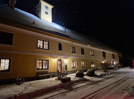 Ferienhof Turmkeller, hotel in Grieskirchen