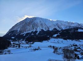 Cosy Apartment, hotell i Tauplitz